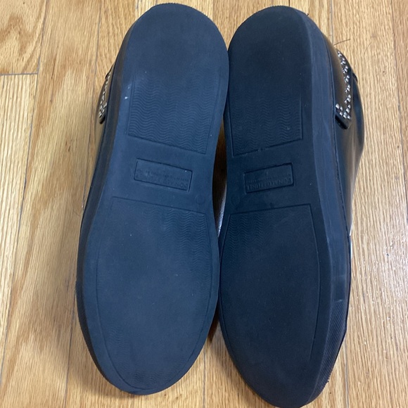 Donald J Pliner Black Leather 10.5 Sneakers - Picture 5 of 7